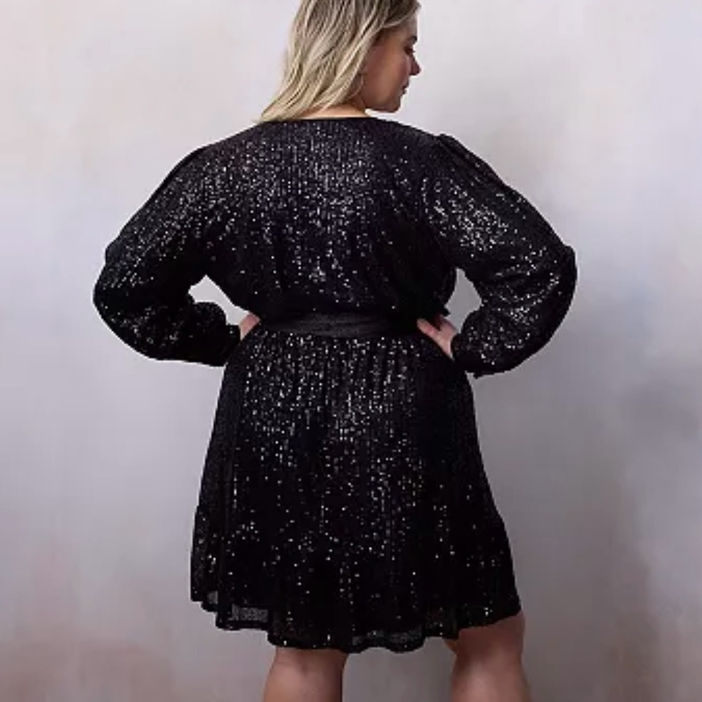 LC Lauren Conrad NWT Black Sequin Wrap Mini Cocktail Dress Size 4X - Picture 4 of 6